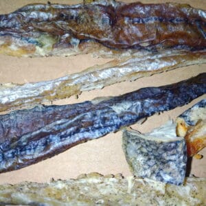 Merluzzo essiccato con pelle